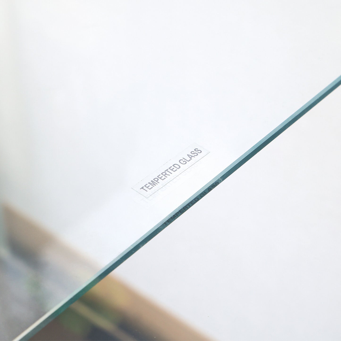 可動棚･鍵付 ガラスコレクションケース | Glass display case with adjustable shelves and lock.